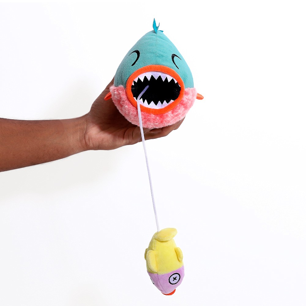 Brinquedo Piranha de Pelúcia para Cães