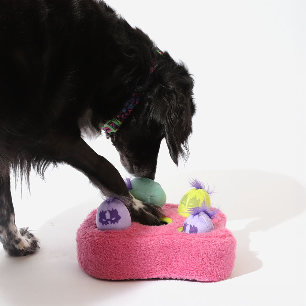 Brinquedo de Pelúcia Interativo para Cachorros Punks | Imagem 1