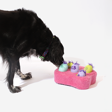 Brinquedo de Pelúcia Interativo para Cachorros Punks | Zee.Dog