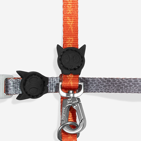 Peitoral com Guia Zee.Cat Reebok Suede para Gatos | Zee.Dog