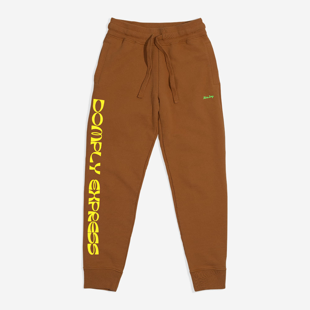 Calça de Moletom Feminina Zee.Dog x Domply Marrom | Imagem 0