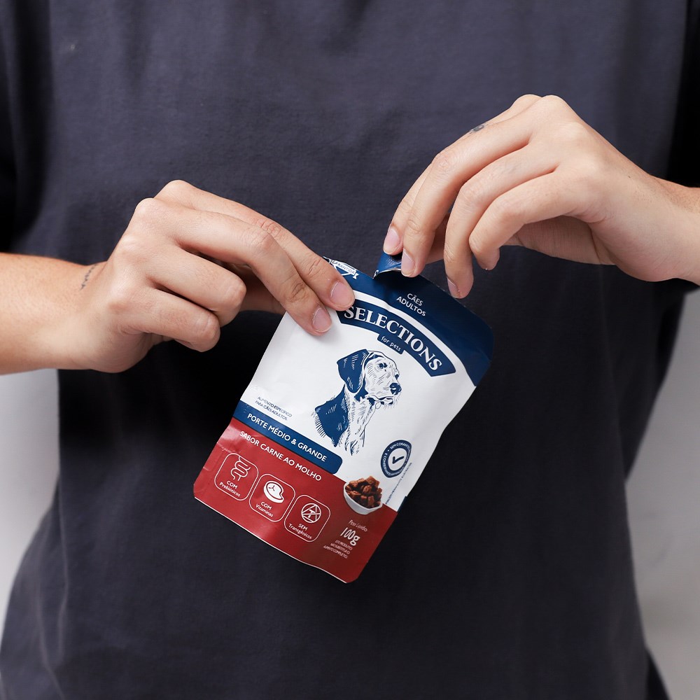Ração Úmida Selections For Pets para Cães Adultos de Porte Médio e Grande Sabor Carne ao Molho