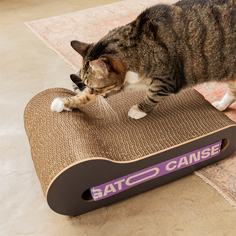 Arranhador Cansei de Ser Gato 2 em 1 | Zee.Dog